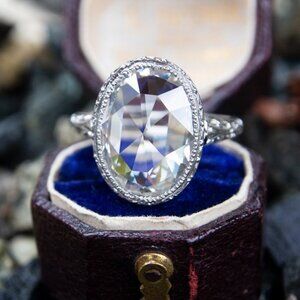 Dainty Noble Anillos Large Oval Pure Zircon Silver Plated Vintage Ring, UNVN1205